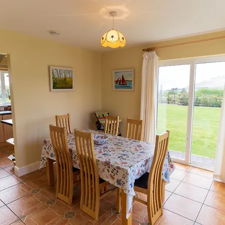Montbretia - Ballinskelligs Holiday home